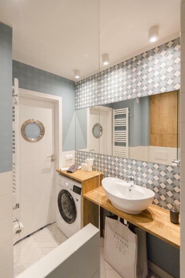 Апартаменти Apartament Downtown Гдиня Екстер'єр фото